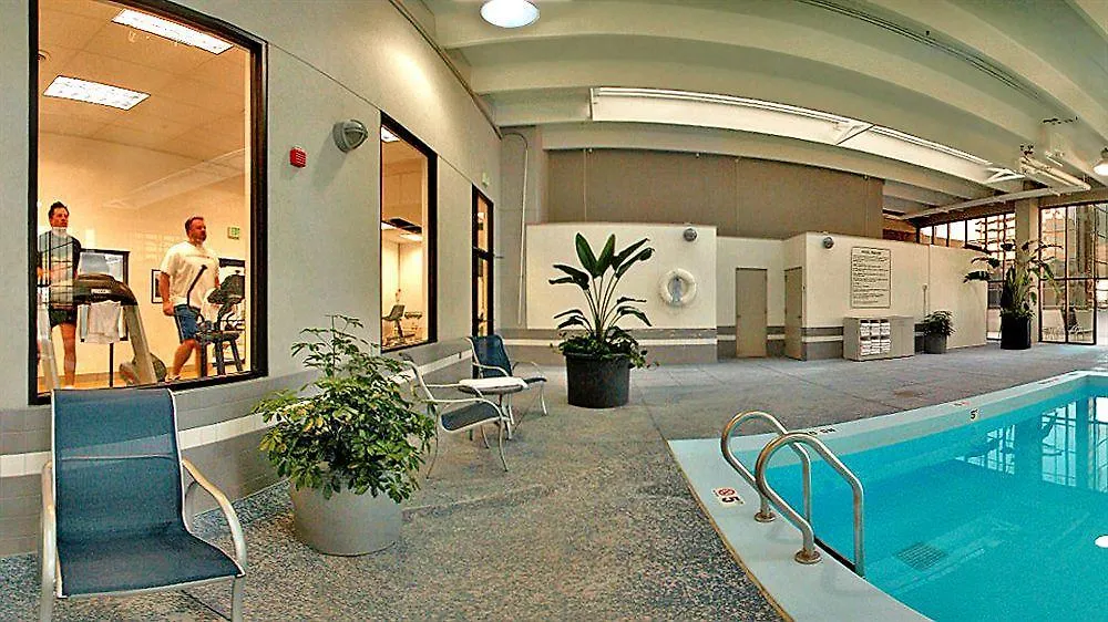 Grand Hyatt DEN