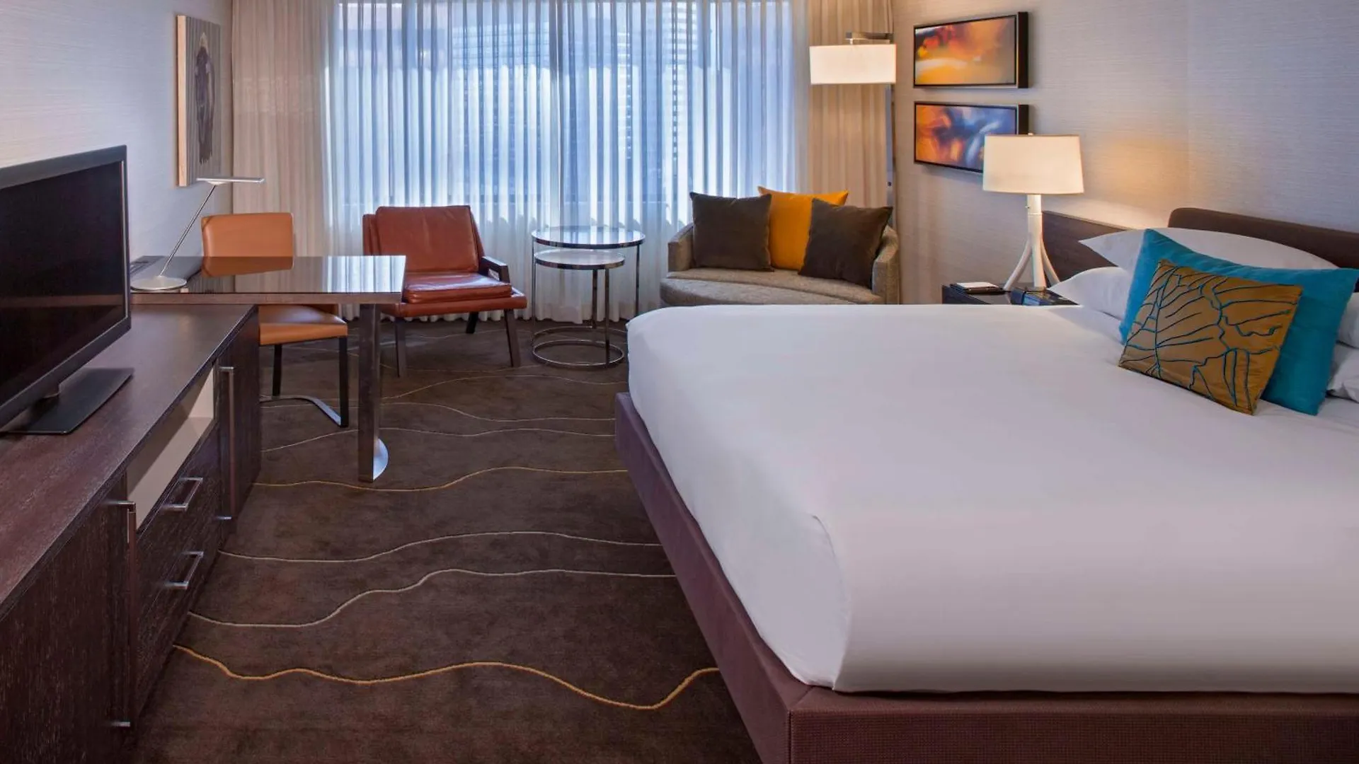 Grand Hyatt DEN Hotel